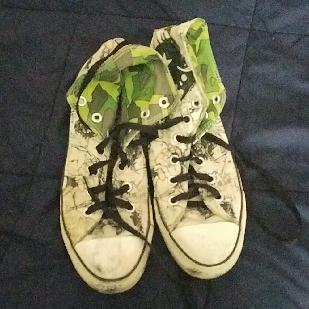 Gorillaz Converse